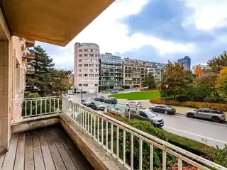 First Floor Flat in an Elegant Building