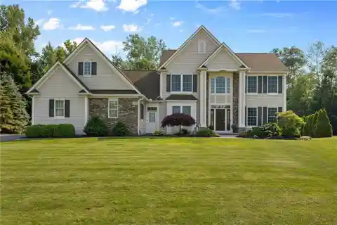 Fabulous Cranberry Cove Home