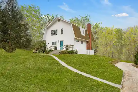 Idyllic Artist's Home