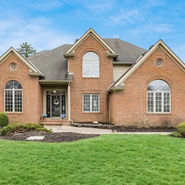 LOVELY HOME ON A LARGE LOT