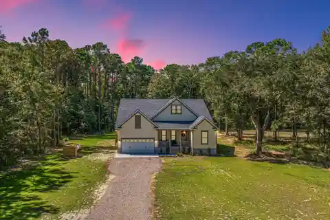Custom Built Home in Beautiful Awendaw's Christ Church Parish