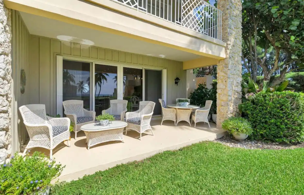 Rare Opportunity in Bermuda High South