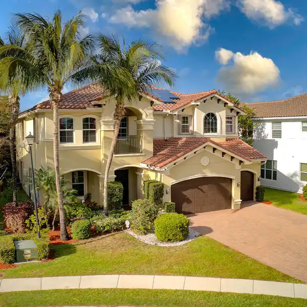 RARE GEM IN A PRIVATE CUL-DE-SAC