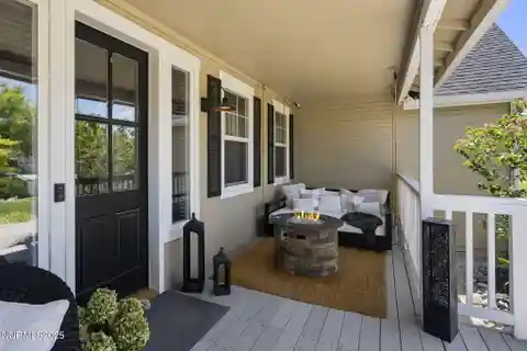 Luxury and Comfort in Wingfield Springs