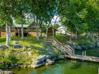 Lakefront Retreat