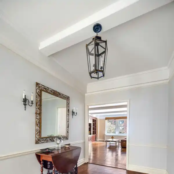 TERRIFIC APARTMENT IN A TOP-RATED COOPERATIVE BUILDING