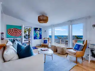 Perfect Waterfront Cottage Along Scenic Gerard Drive