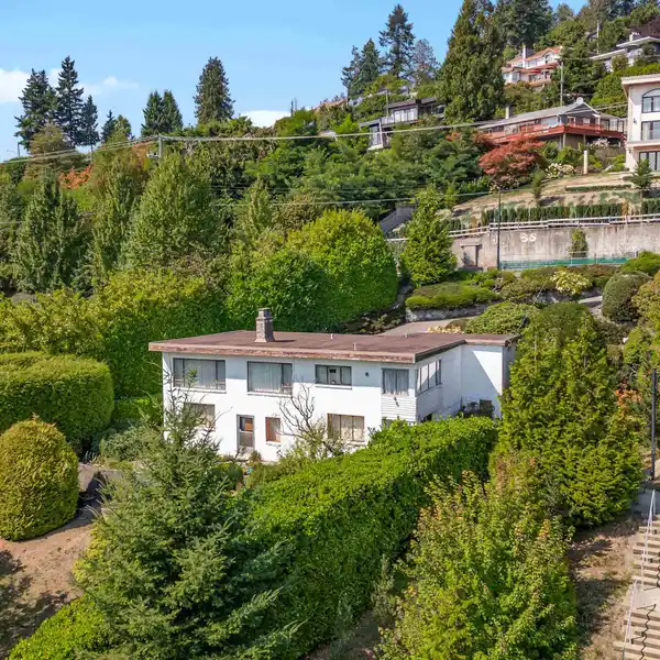 BUILD YOUR DREAM HOME ON A STUNNING VIEW LOT