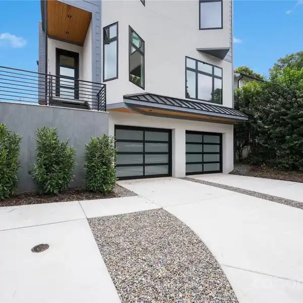 BRAND-NEW MODERN FOUR-STORY TOWNHOME