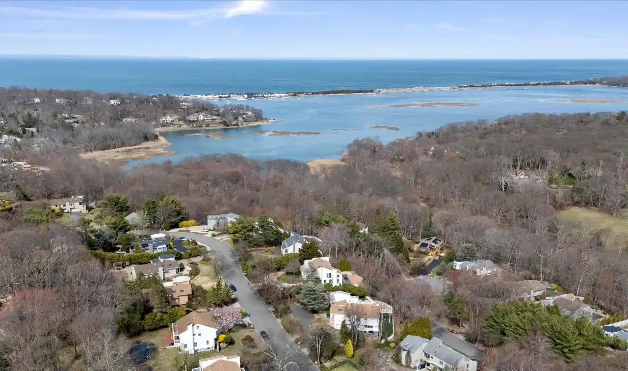 Extraordinary Home with Breathtaking Vistas
