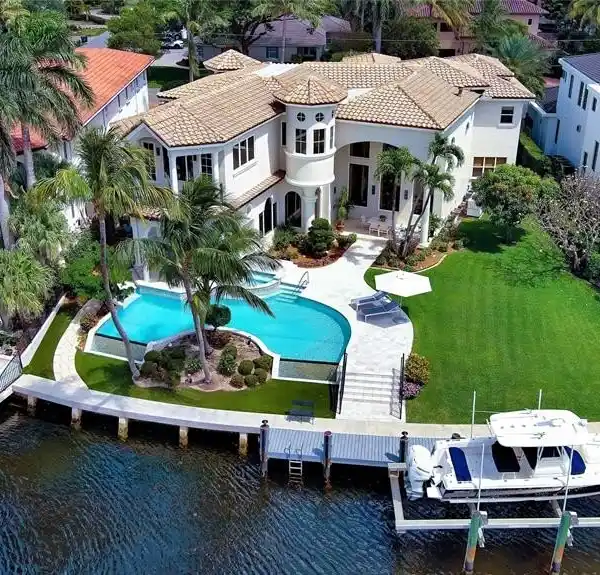 CUSTOM DEEPWATER ESTATE IN LIGHTHOUSE POINT