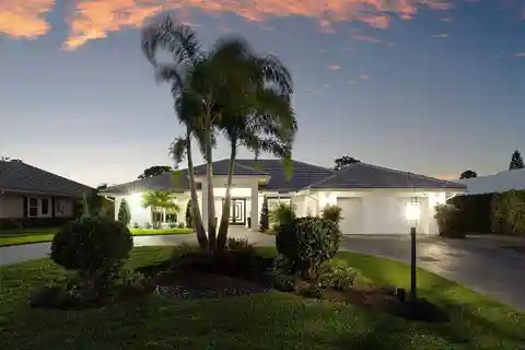 Rare Five Bedroom Delray Dunes Golf & Country Club Home