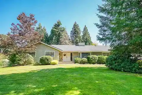 Sprawling Property with Great Potential