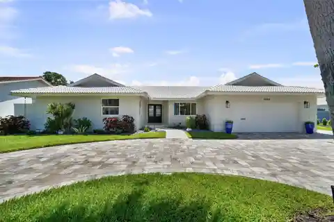 Dream Home in Bayway Isles