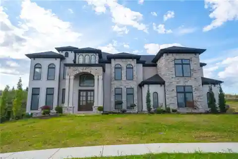 Neo-Mediterranean Estate with Exceptional Design