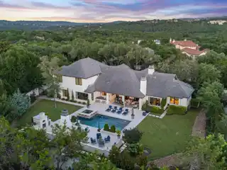 Exceptional Traditional Luxury in Barton Creek’s Calera