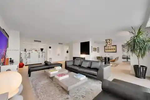 Newly Renovated Unit at the Iconic 9 Island Building