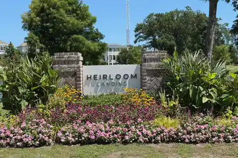 Exquisite Brand New Home in Heirloom Landing