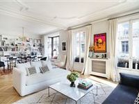 IDEAL FAMILY APARTMENT ON THE FOURTH FLOOR