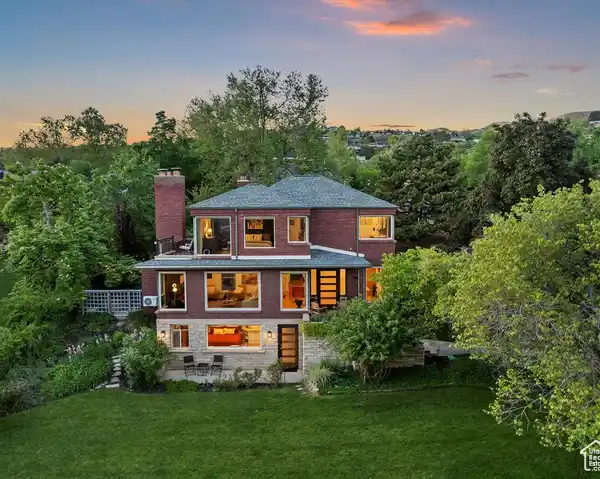 CLASSIC CHARM WITH MODERN LUXURY ON A PEACEFUL STREET