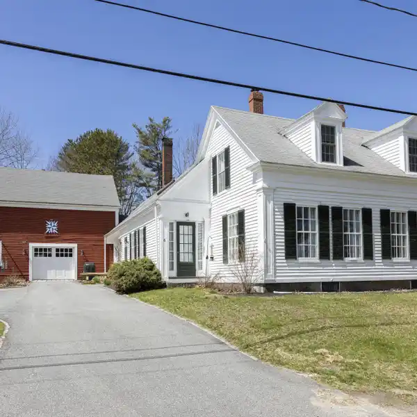 DELIGHTFUL CIRCA 1830S CAPE-STYLE HOME
