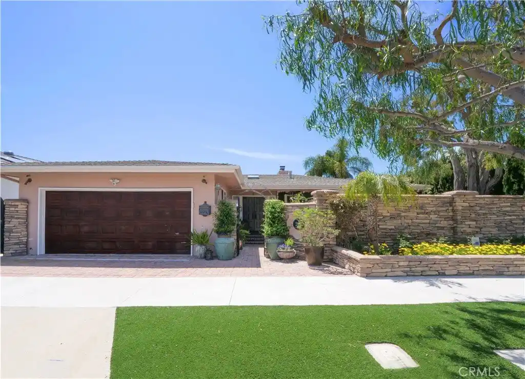 One-of-a-kind Home in the South Shores Area