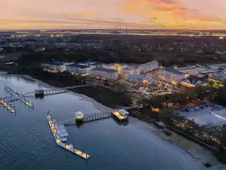 Luxury Dream Condominium at the Waterfront on Daniel Island