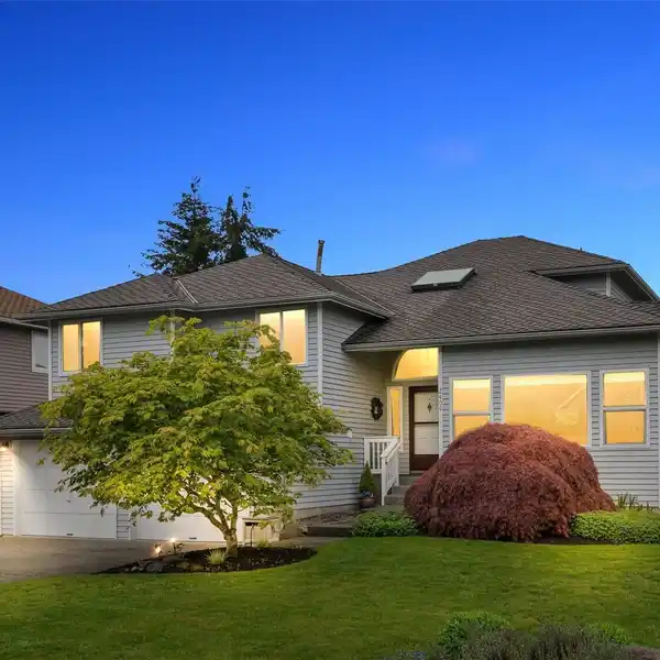 REMARKABLE HOME IN THE CREST AT CANYON PARK