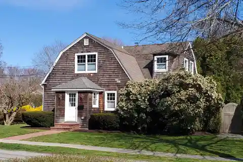 Handsome Traditional Residence in East Hampton Village