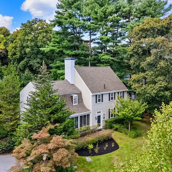 ELEGANT 1930S COLONIAL