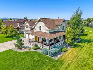 Charm and Comfort in a Beloved Community