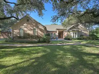 Beautifully Remodeled Home Designed for Relaxation