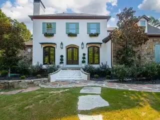 Custom Stunner in Serenity Heights