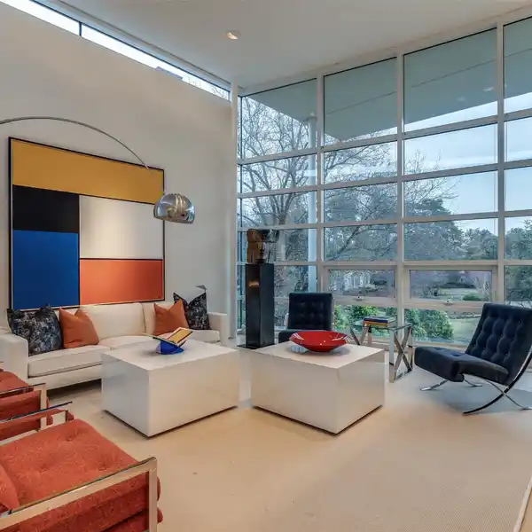 THE EPITOME OF CONTEMPORARY LUXURY