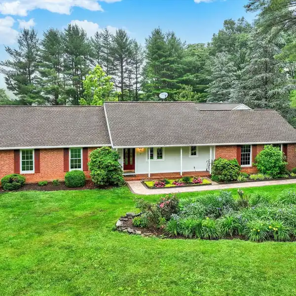 CHARMING RENOVATED RANCH-STYLE HOME ON NINE SPRAWLING ACRES