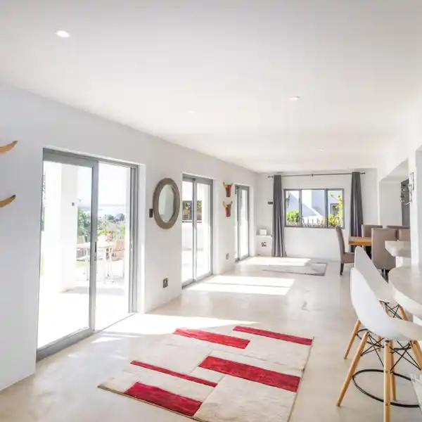 SPACIOUS SEASIDE HAVEN WITH BREATHTAKING VISTAS