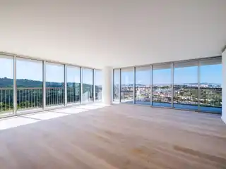 Four Bedroom Apartment Infinity Tower Building
