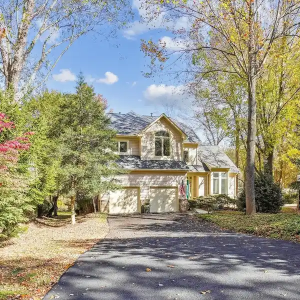 SUNLIT RETREAT OVERLOOKING BUTLER POND