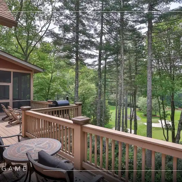 MOVE-IN READY HOME OVERLOOKING GOLF COURSE