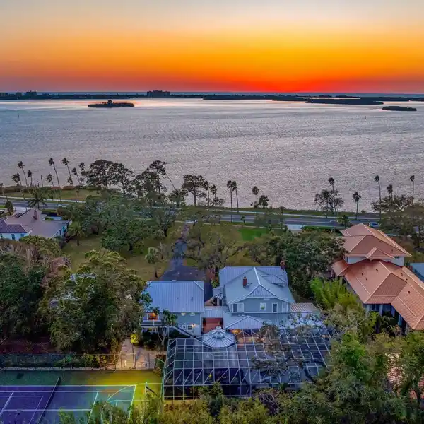 RARE OPPORTUNITY ON THE PRESTIGIOUS EDGEWATER COASTLINE