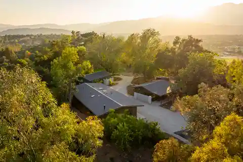 Private Hilltop Retreat