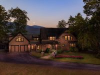 SOPHISTICATED STOWE HOME WITH MOUNTAIN VIEWS