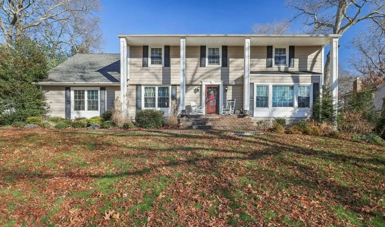 Exceptional Traditional Colonial