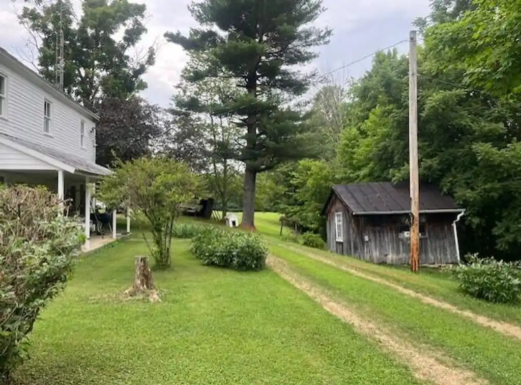Great Opportunity in the Hocking Hills