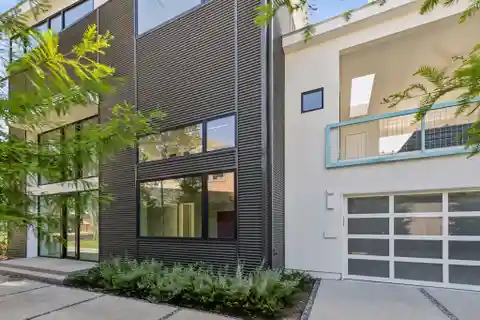 An Urban Oasis of Style and Design