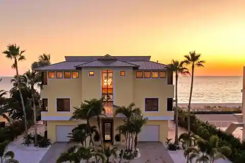 Beachfront Estate Showcasing Panoramic Gulfside Splendor