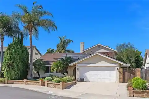Coastal Charm with Multi-Gen Function