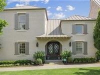 CHARMING BOUTIQUE HOME IN COVETED AVALON