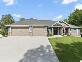 The Perfect Blend of Serenity and Convenience