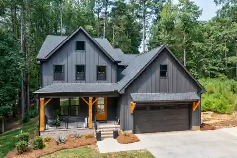 Luxury Contemporary Farmhouse in Rivers Edge